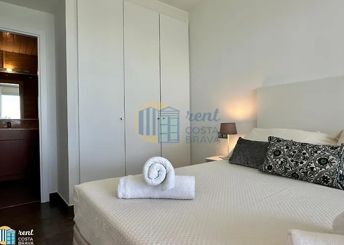 Apartamento Nereides En Platja D'Aro プラヤ・デアロ
